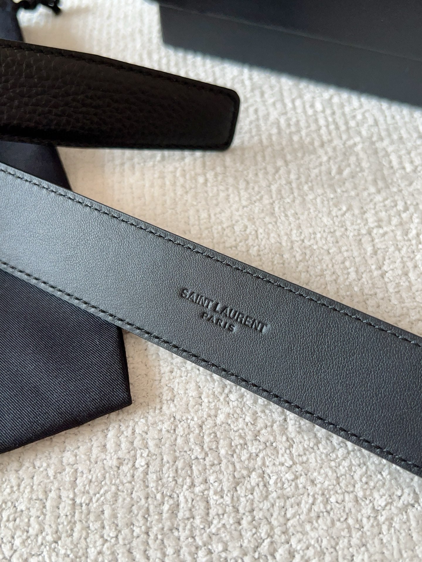 Saint Laurent Belt