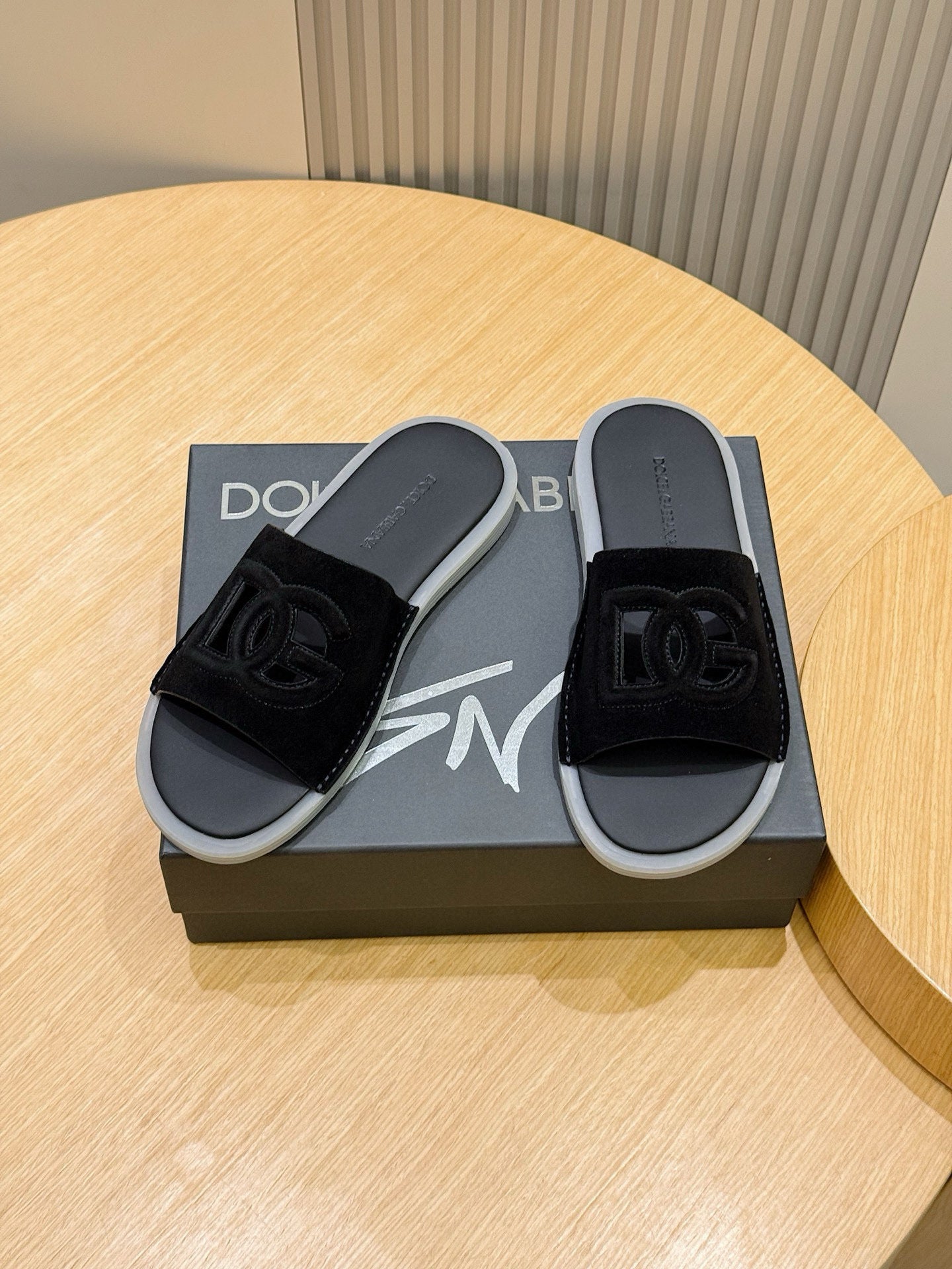 DG Sandals