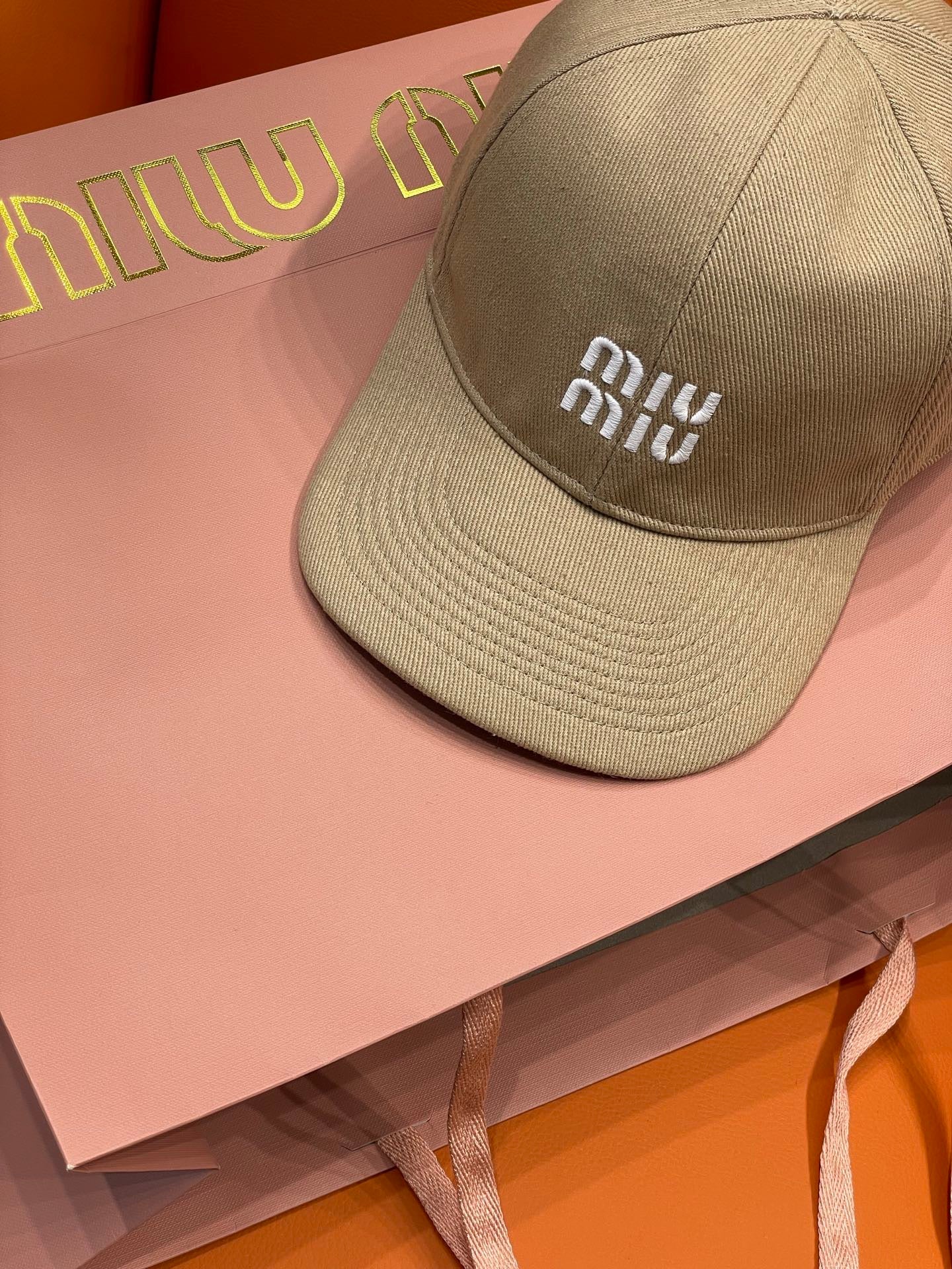 Miu Miu Caps