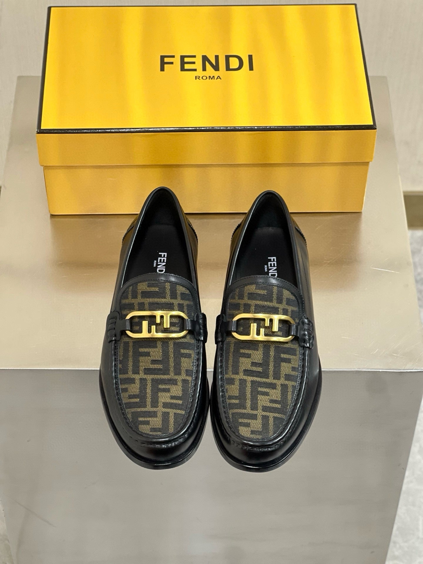 Fendi Loafer