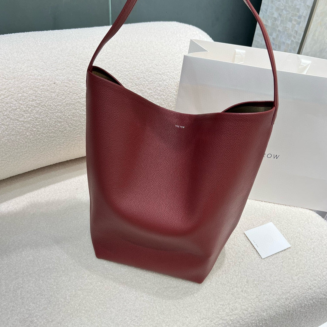 The Row Bucket Bag(44CM*38CM*21CM)
