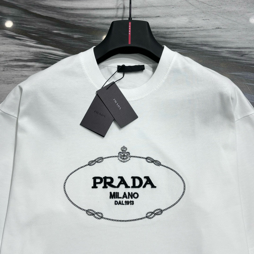 Camiseta Prada