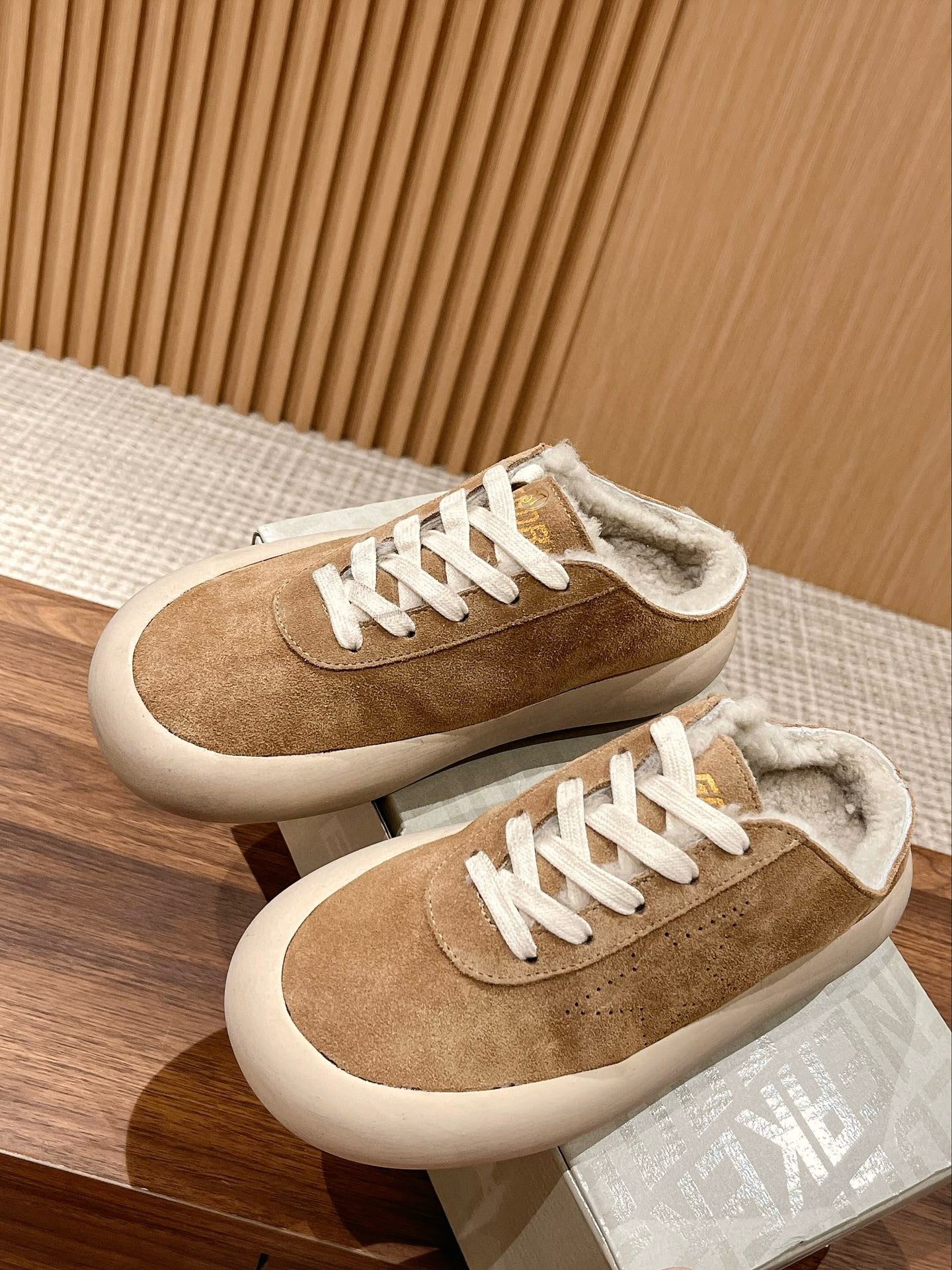 Golden Goose Sneaker