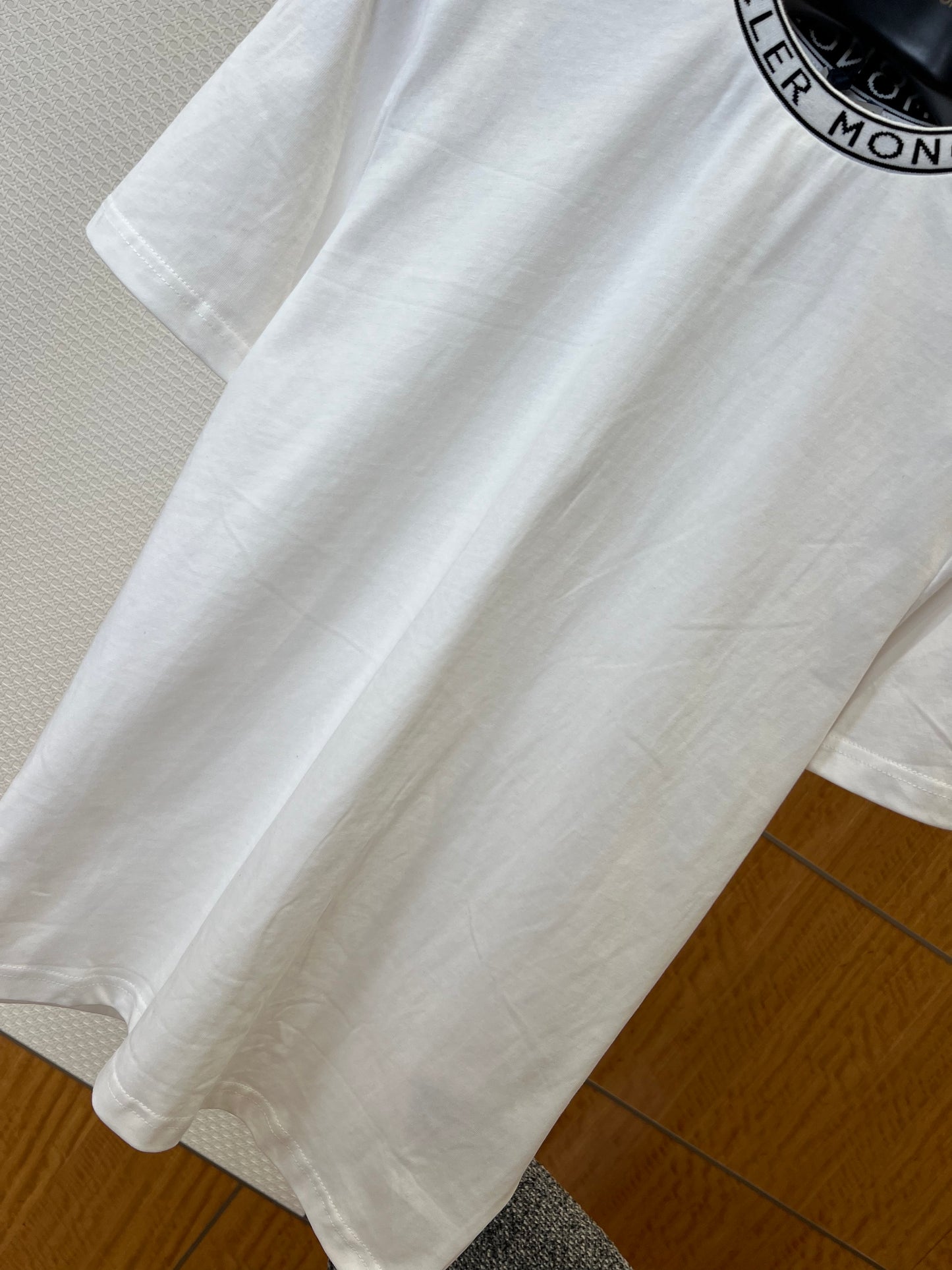 Moncler T-shirt