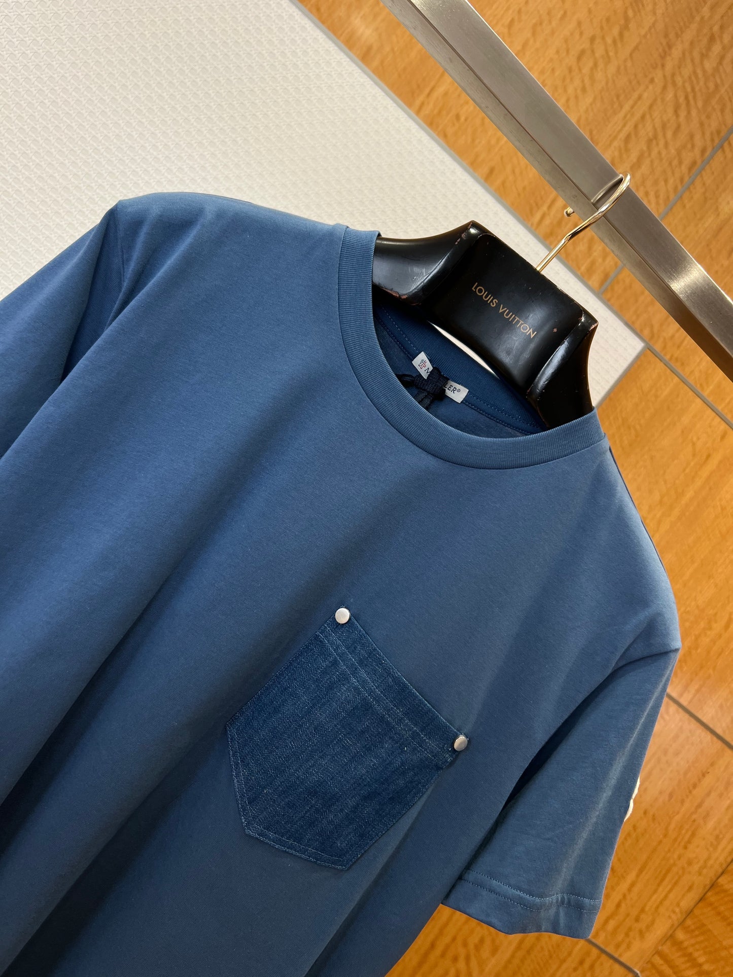 Moncler T-shirt