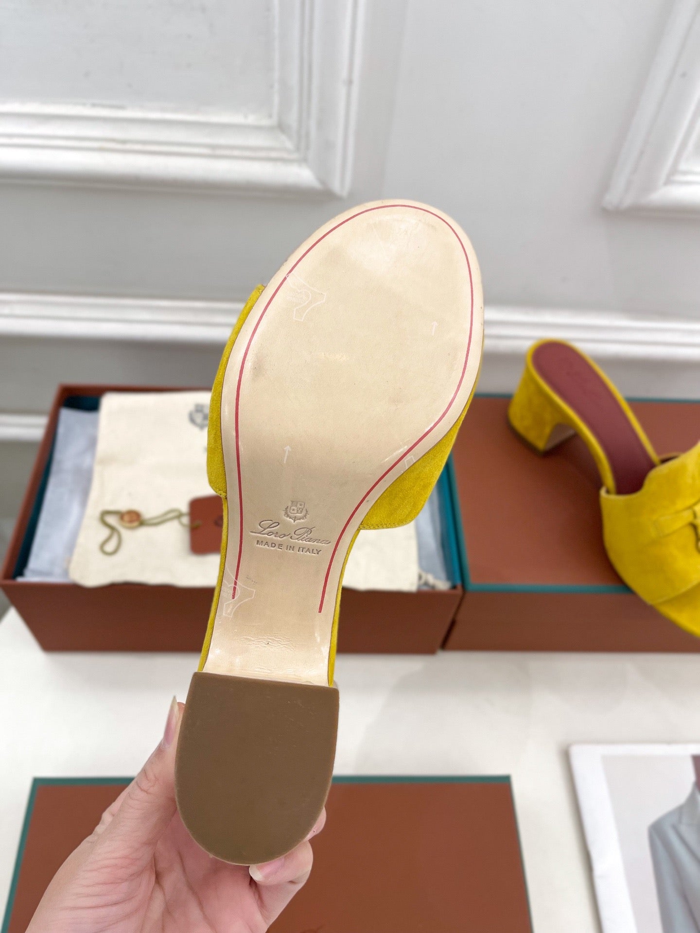 LP Sandals