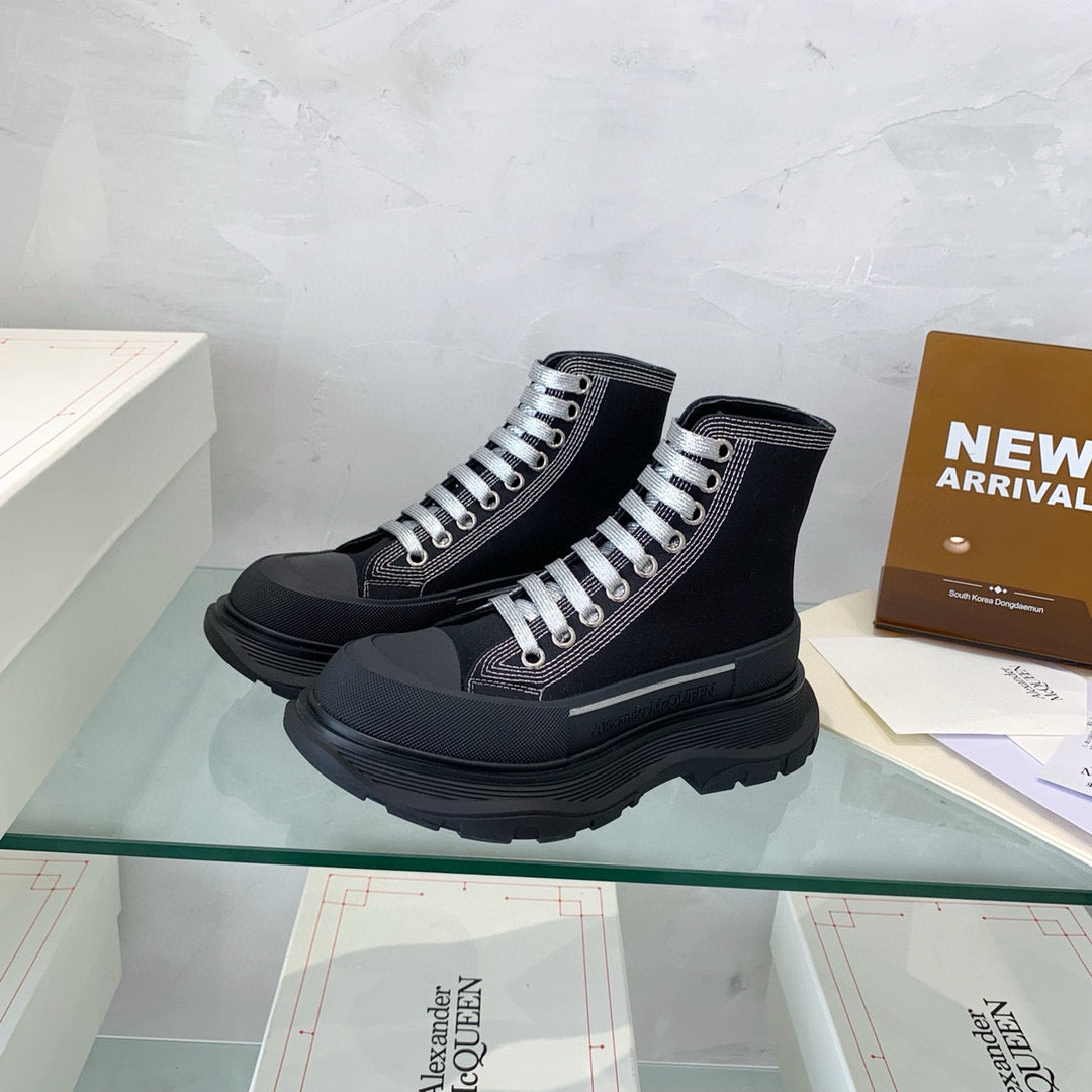 Alexander McQueen Sneakers