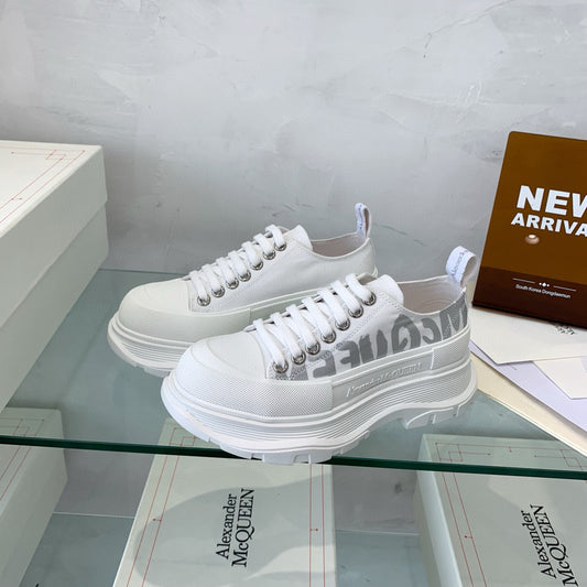 Alexander McQueen Sneakers