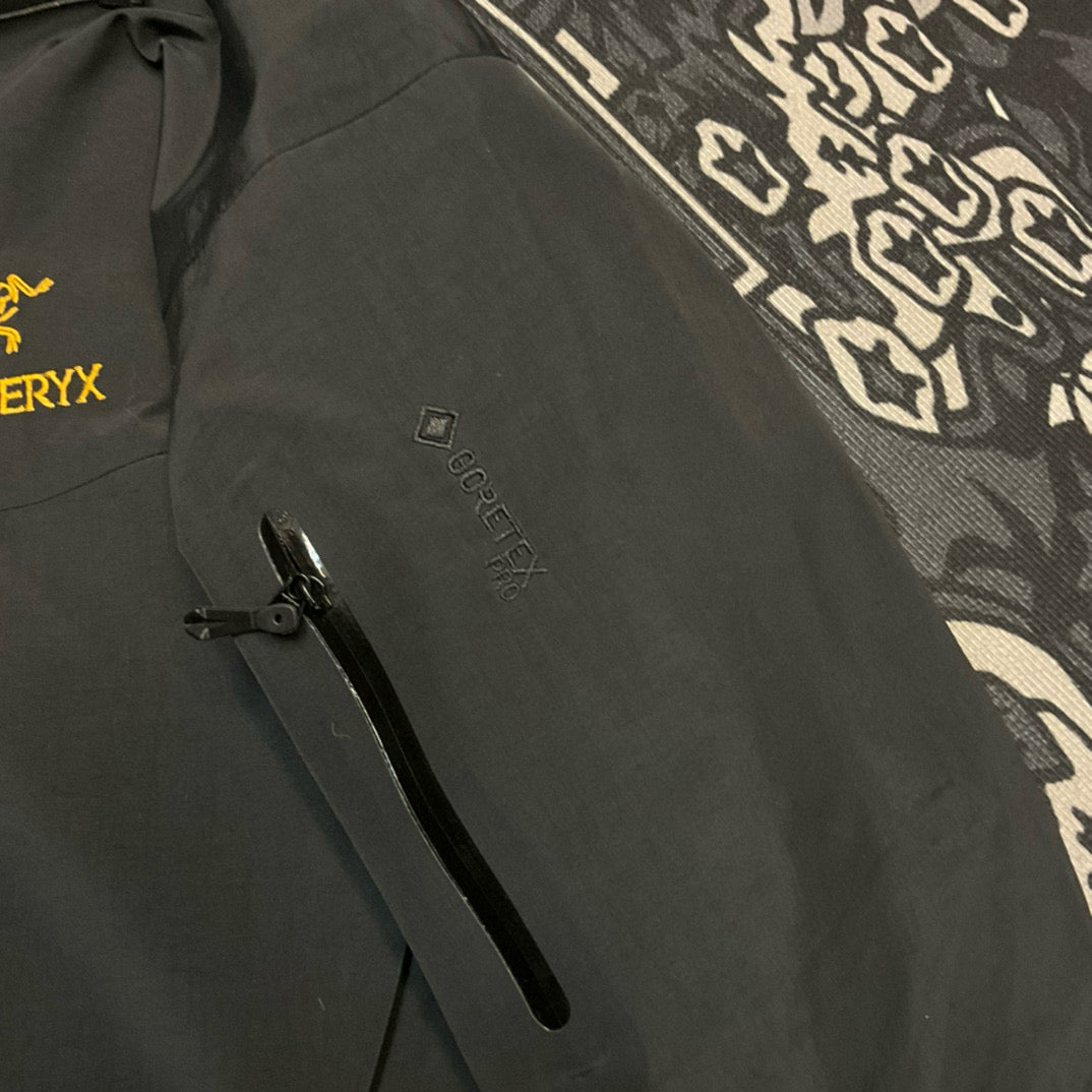 Arcteryx Jacket