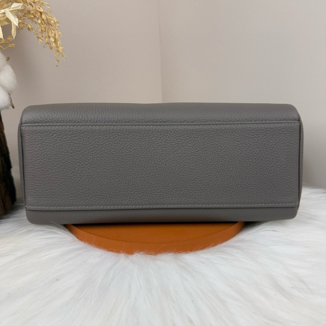 Hermes Messenger Bag