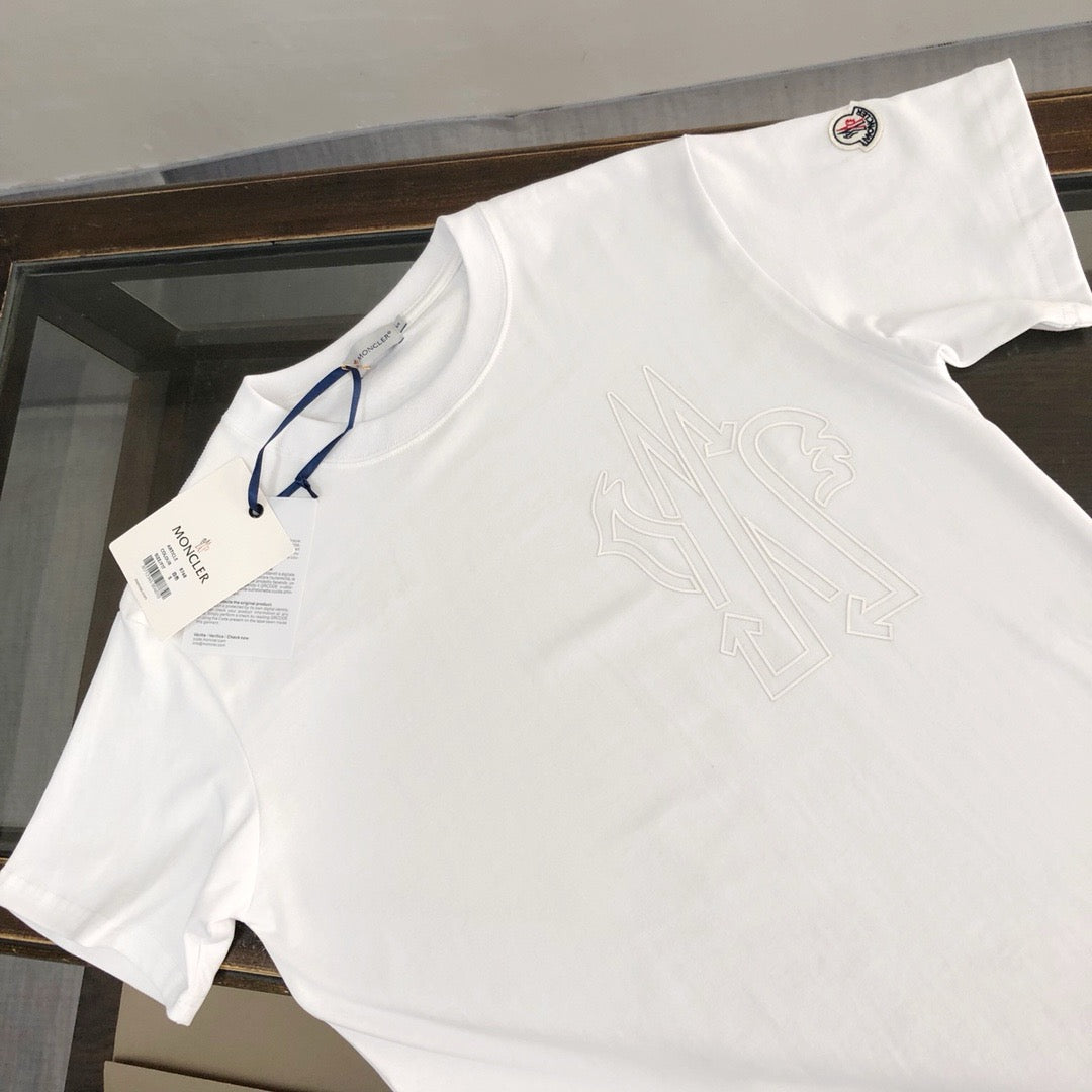 Moncler T-shirt