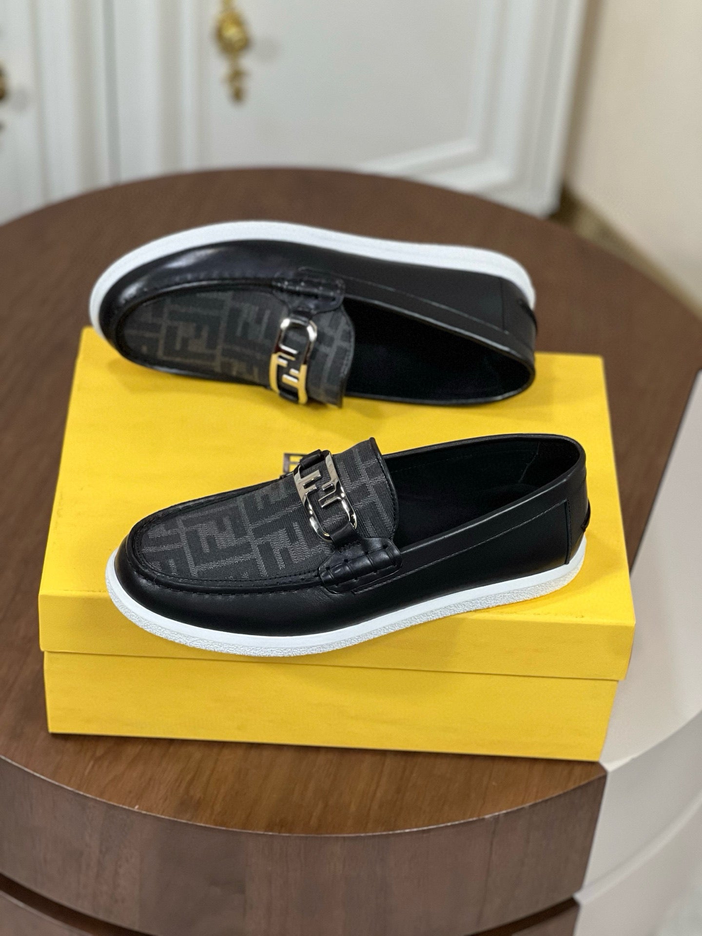 Fendi Loafer