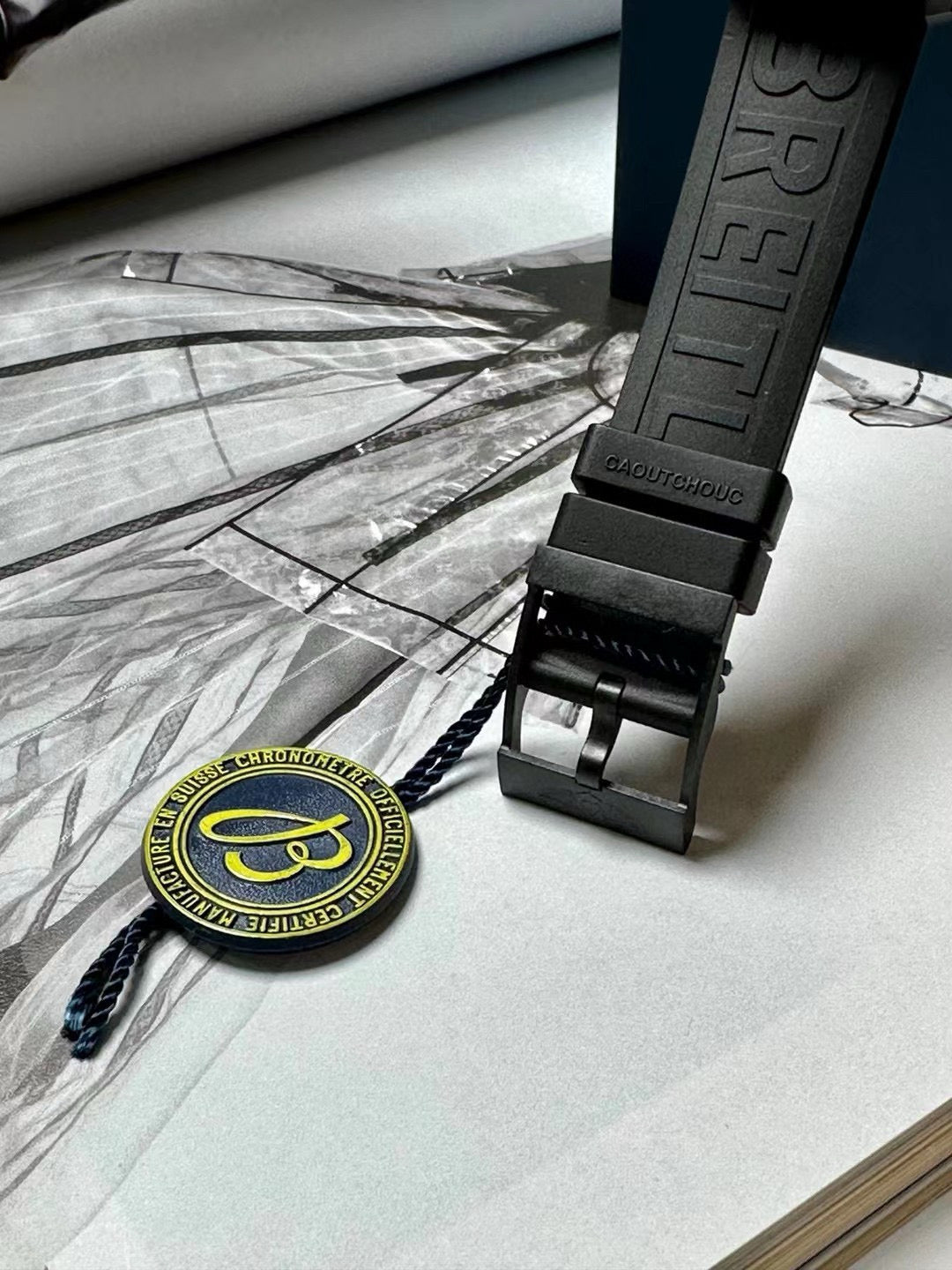 Breitling Endurance Pro X82310
44mm