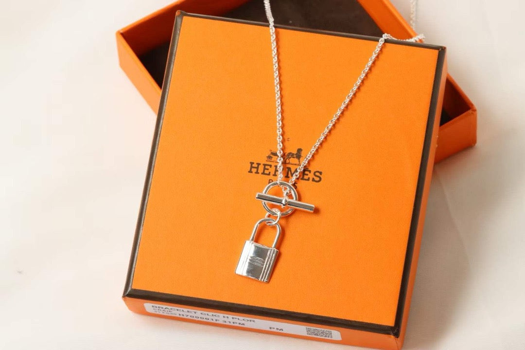 Collar Hermes