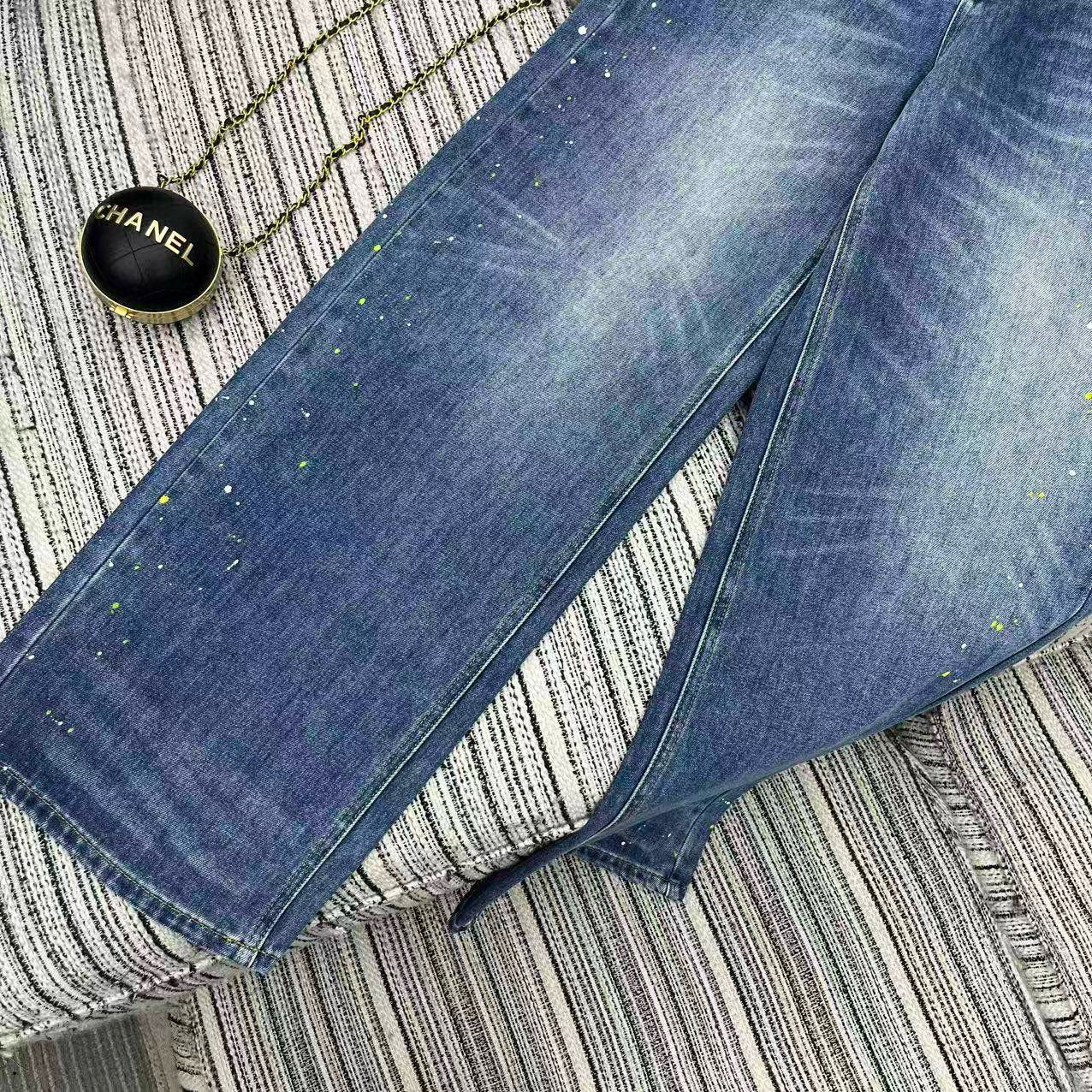 Chanel Jeans