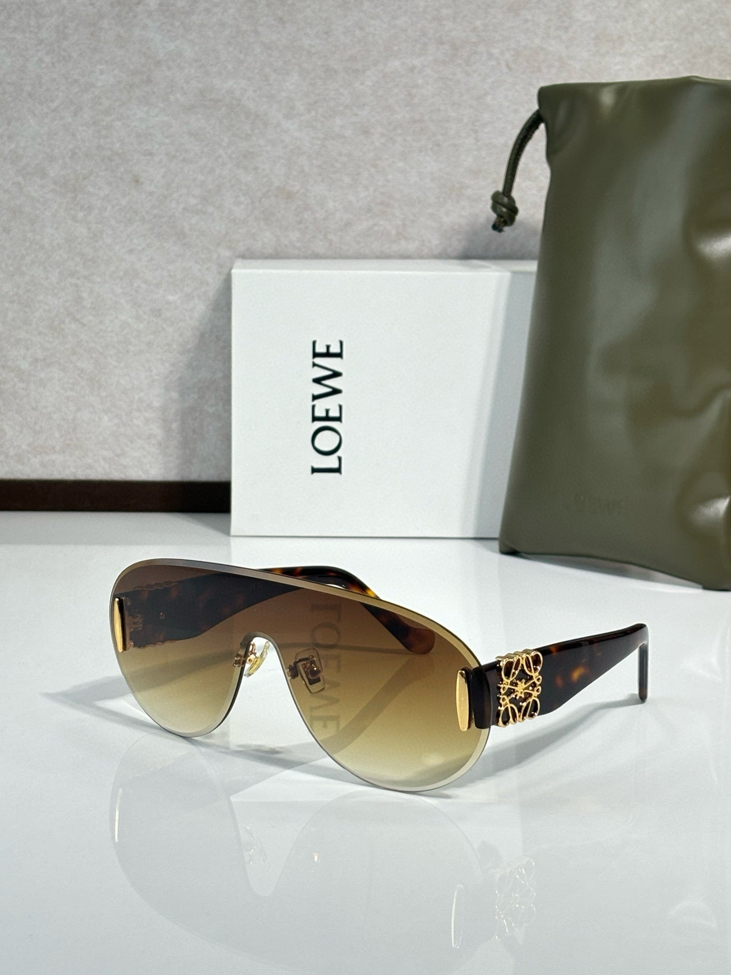 Loewe Sunglasses