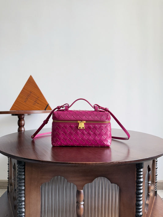 BV Bang Bang Vanity Case Bag