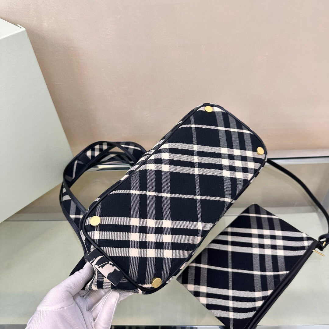 Burberry Shoulder Bag