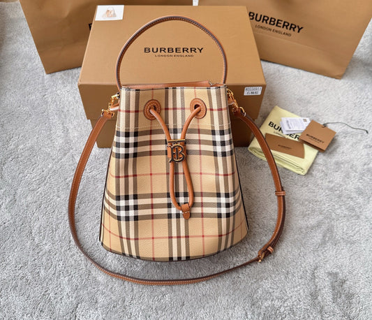 Burberry London Mini Bucket Bag(16CM*26CM*26CM)