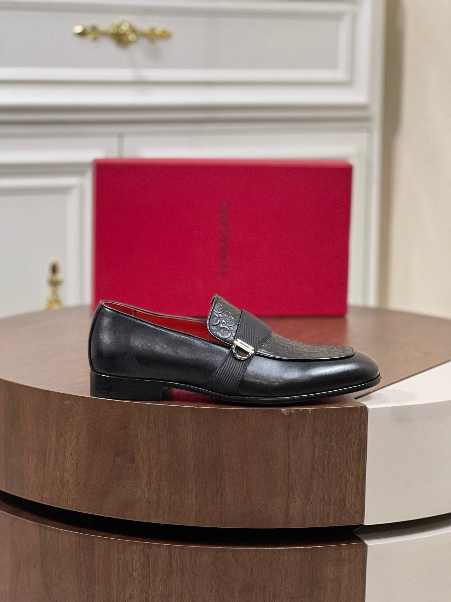 FG Loafer
