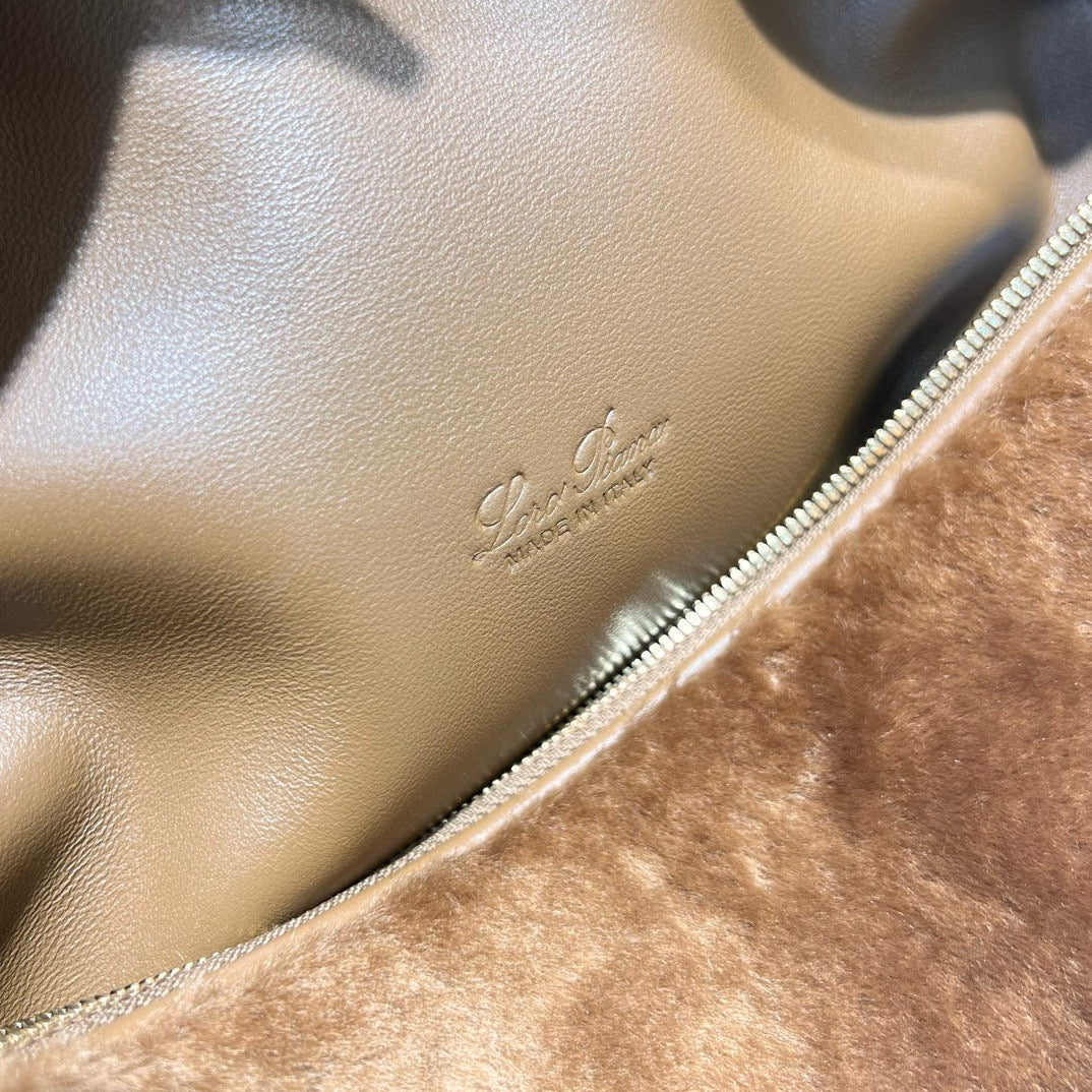 Loro Piana 27 Case Bag