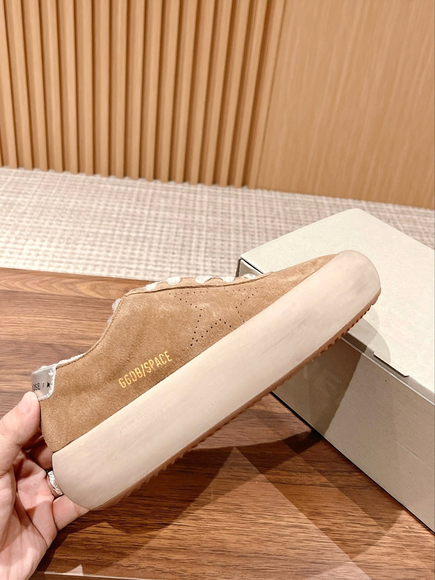 Golden Goose Sneaker