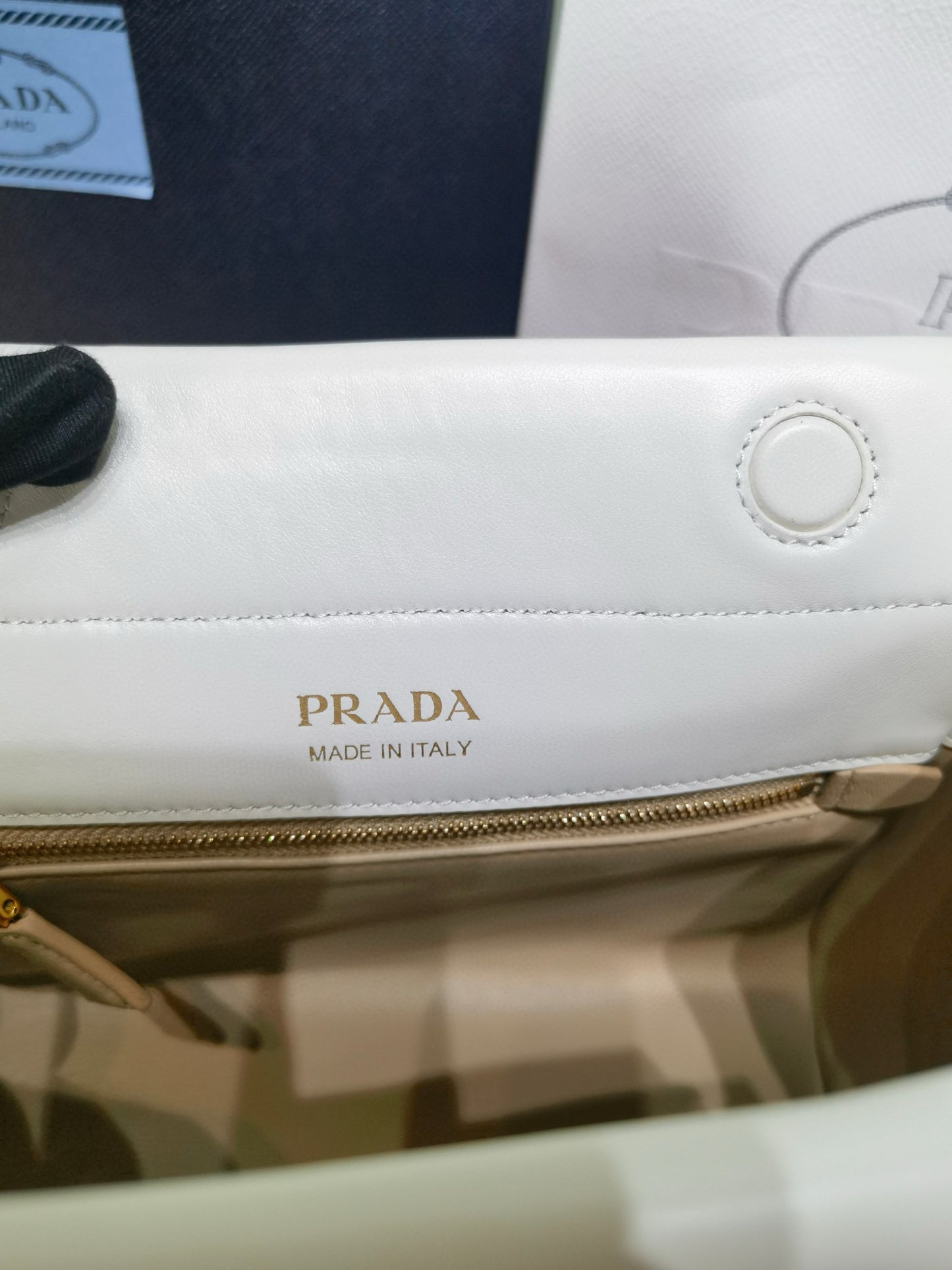 PD Enchaine Cross Body Bag