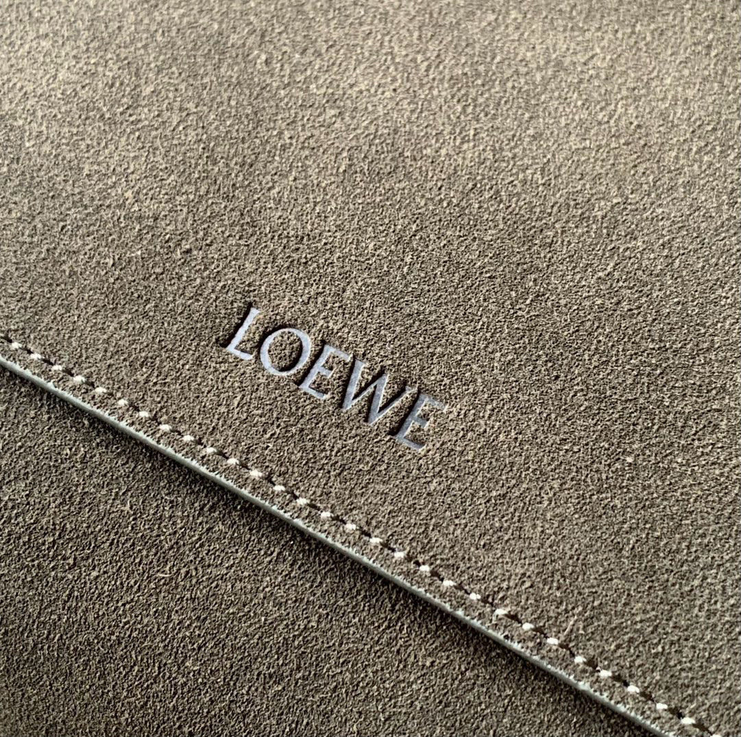 Loewe Messenger Bag