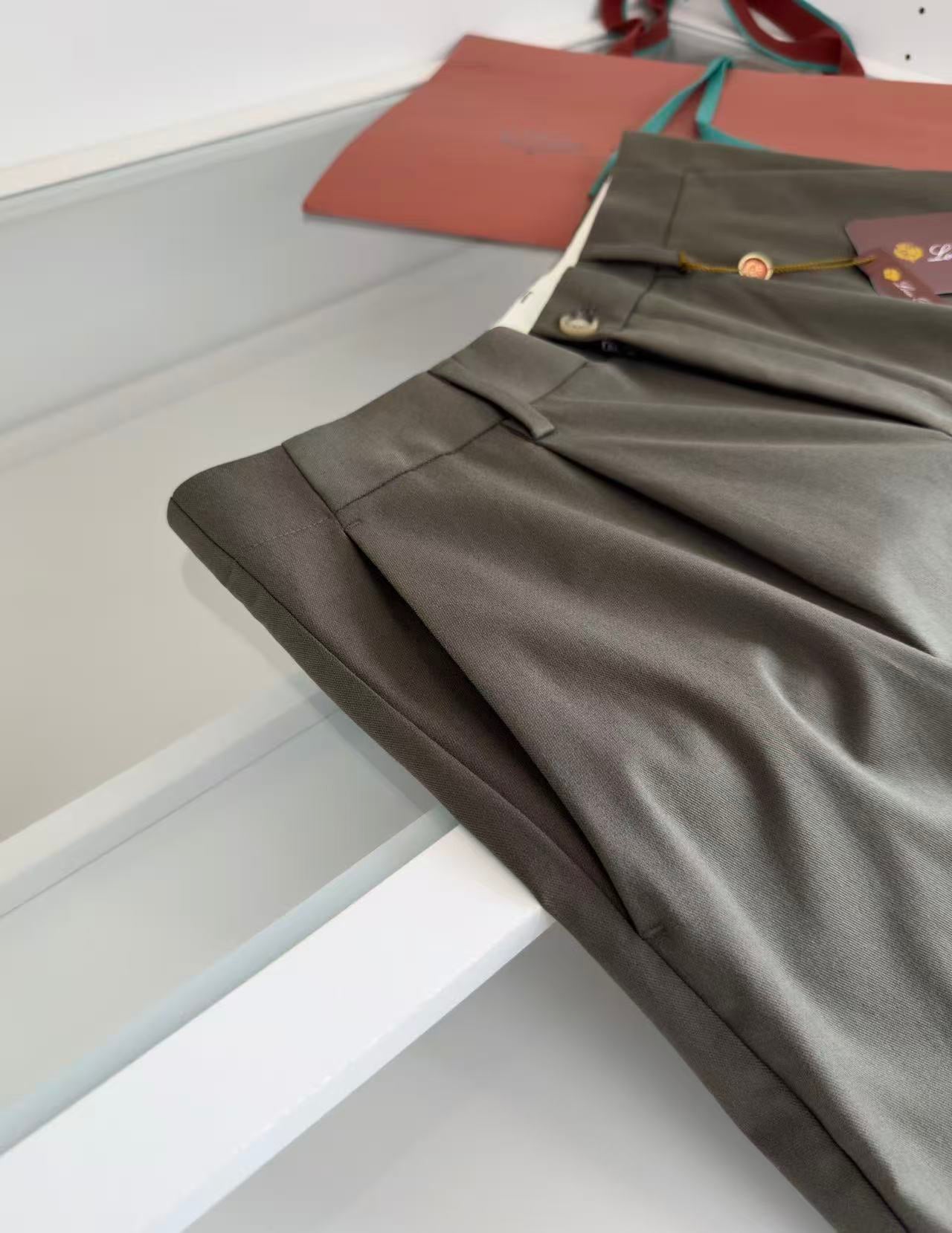 LP Short Pants