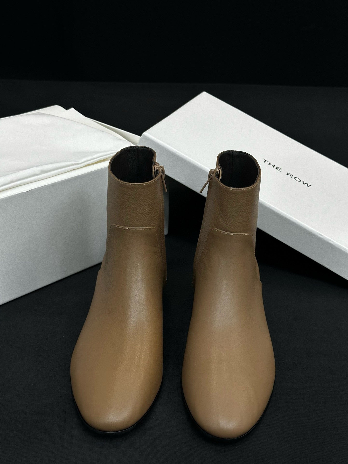 The Row Boot