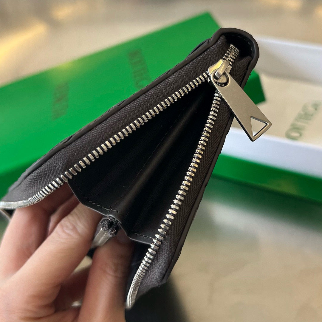Bottega Veneta Long Zipped Wallet