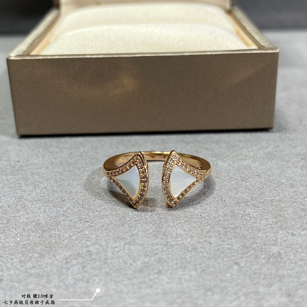 Bvlgari Ring