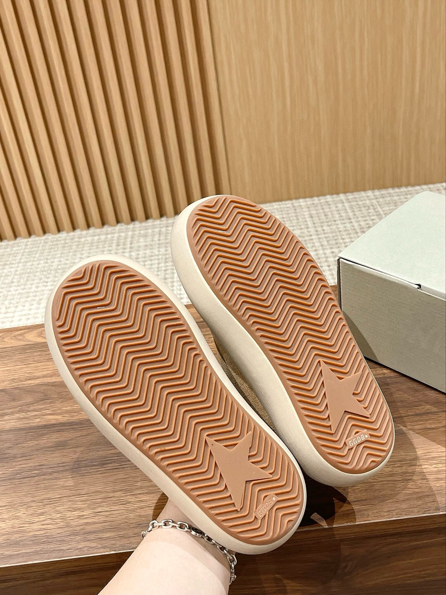 Golden Goose Sneaker