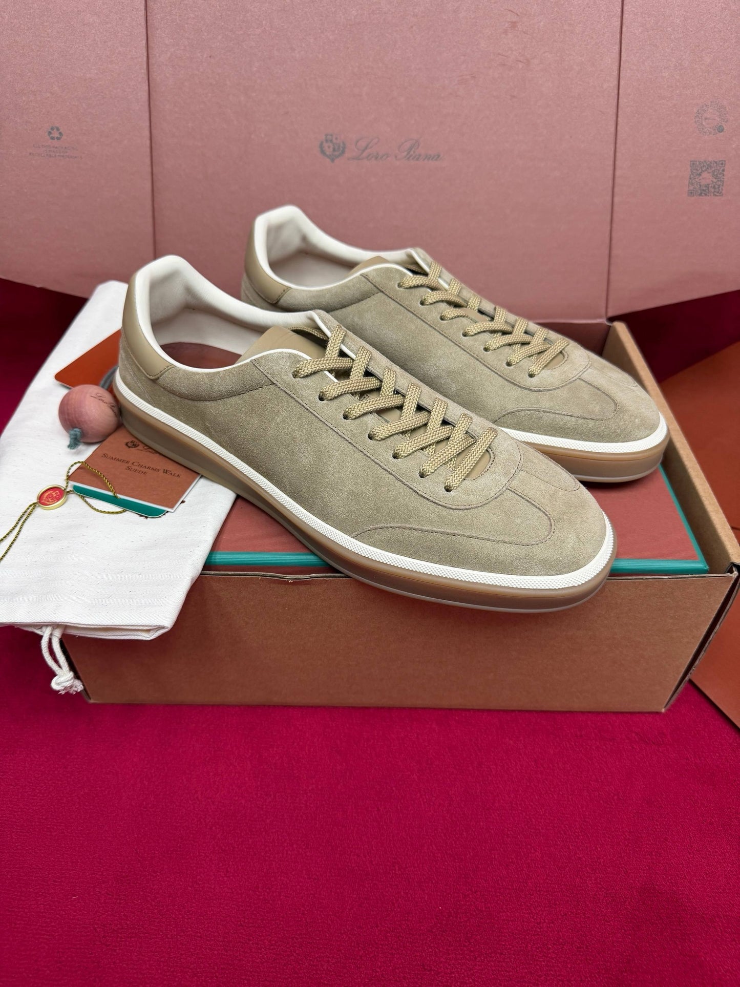 LP Sneaker