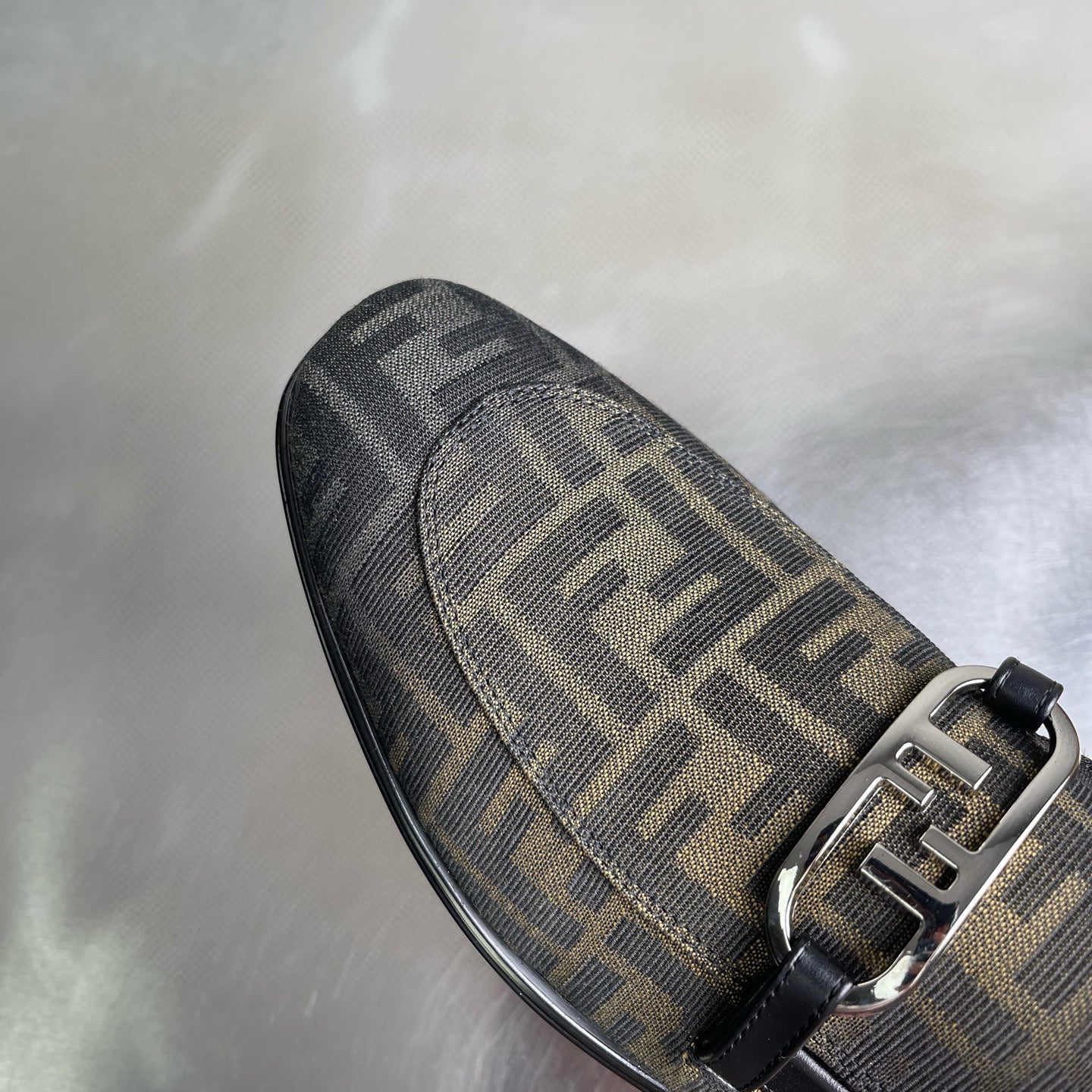 Fendi Loafer