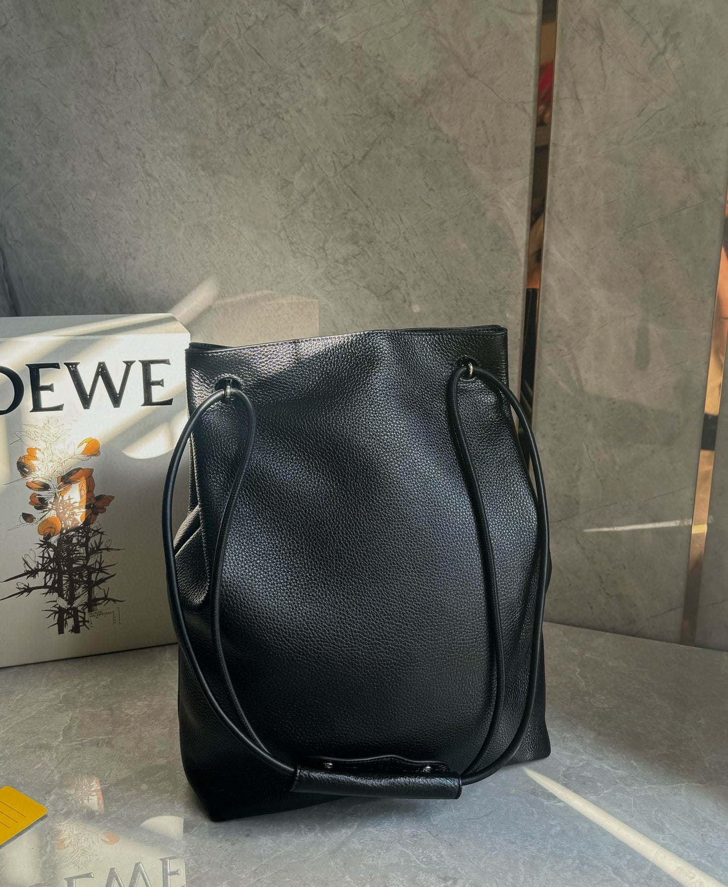 Loewe Pebble Hobo