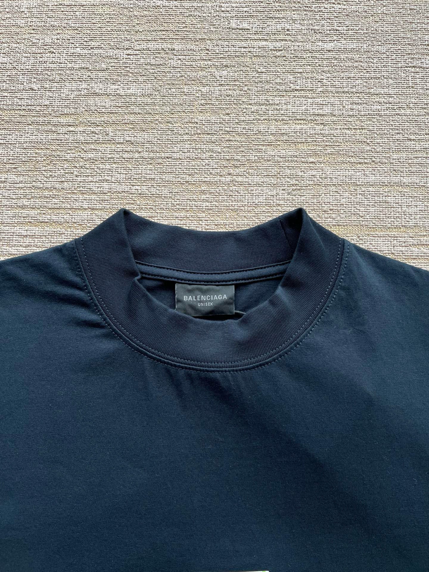 Balenciaga T-Shirt