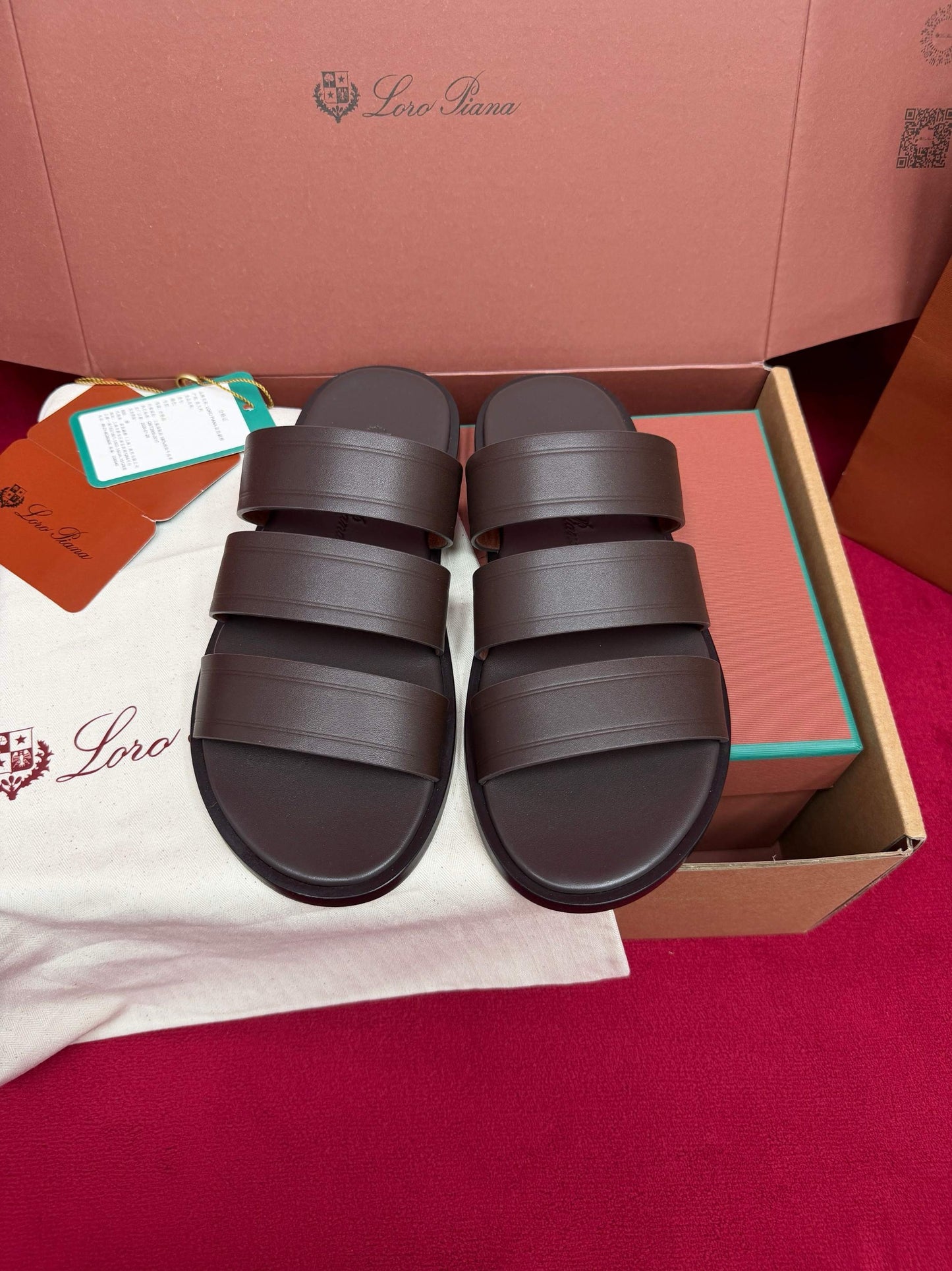 LP Sandal