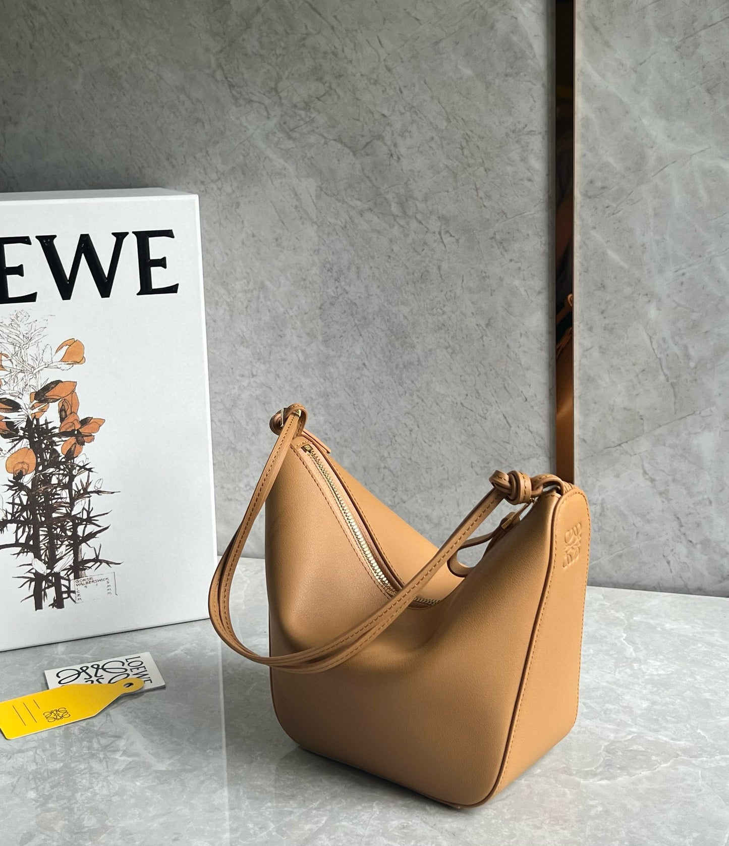 Loewe Puzzle Shoulder Bag(28x17x9.5cm)