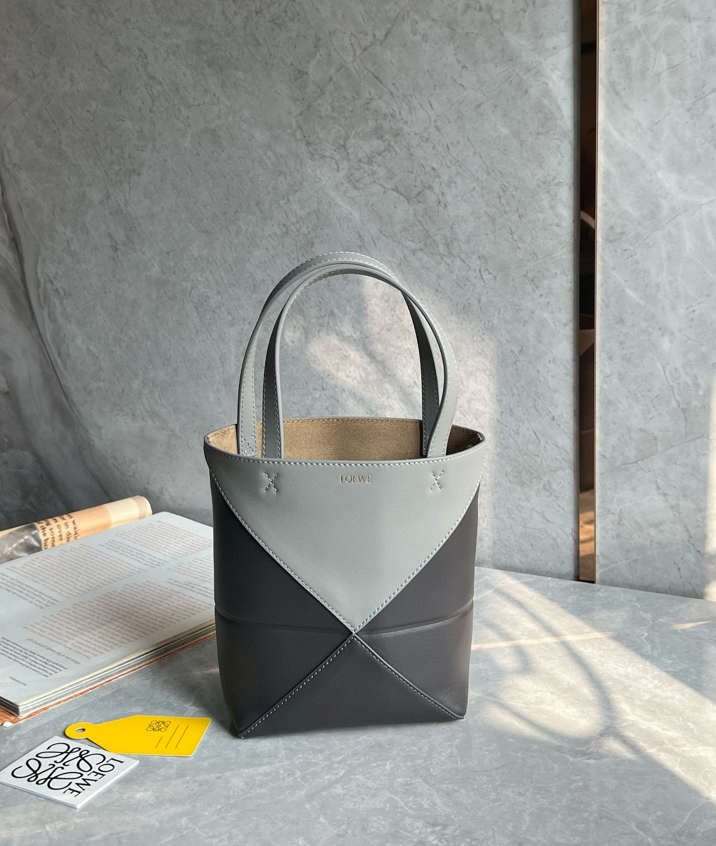 Loewe Puzzle Fold Tote Bag(20x16.5x9.5cm)