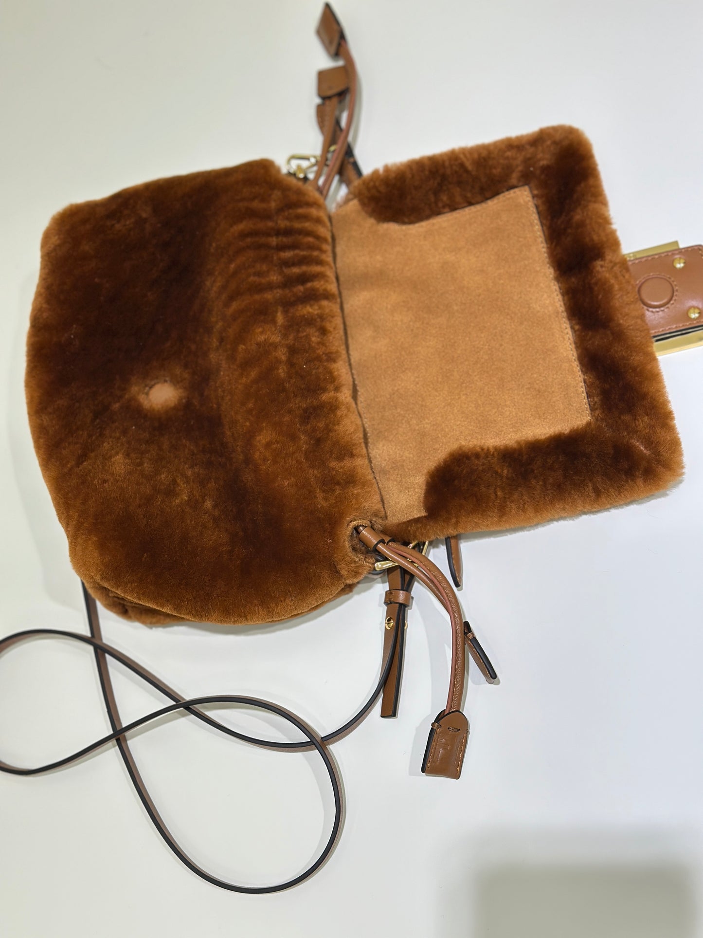 Fendi Mamma Baguette Bag (Small)