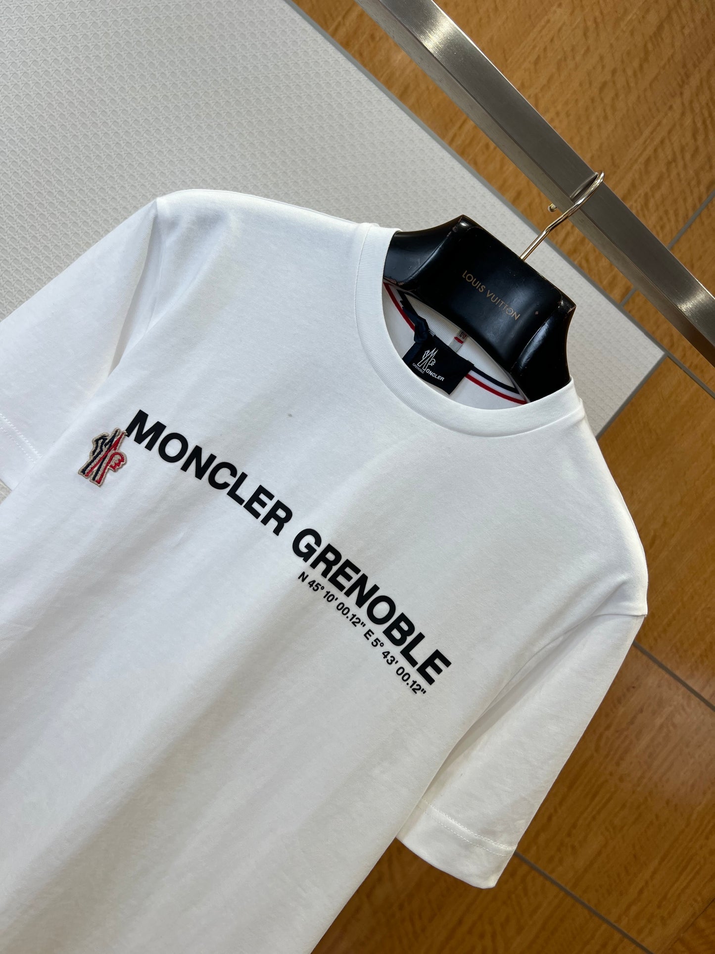 Moncler T-shirt