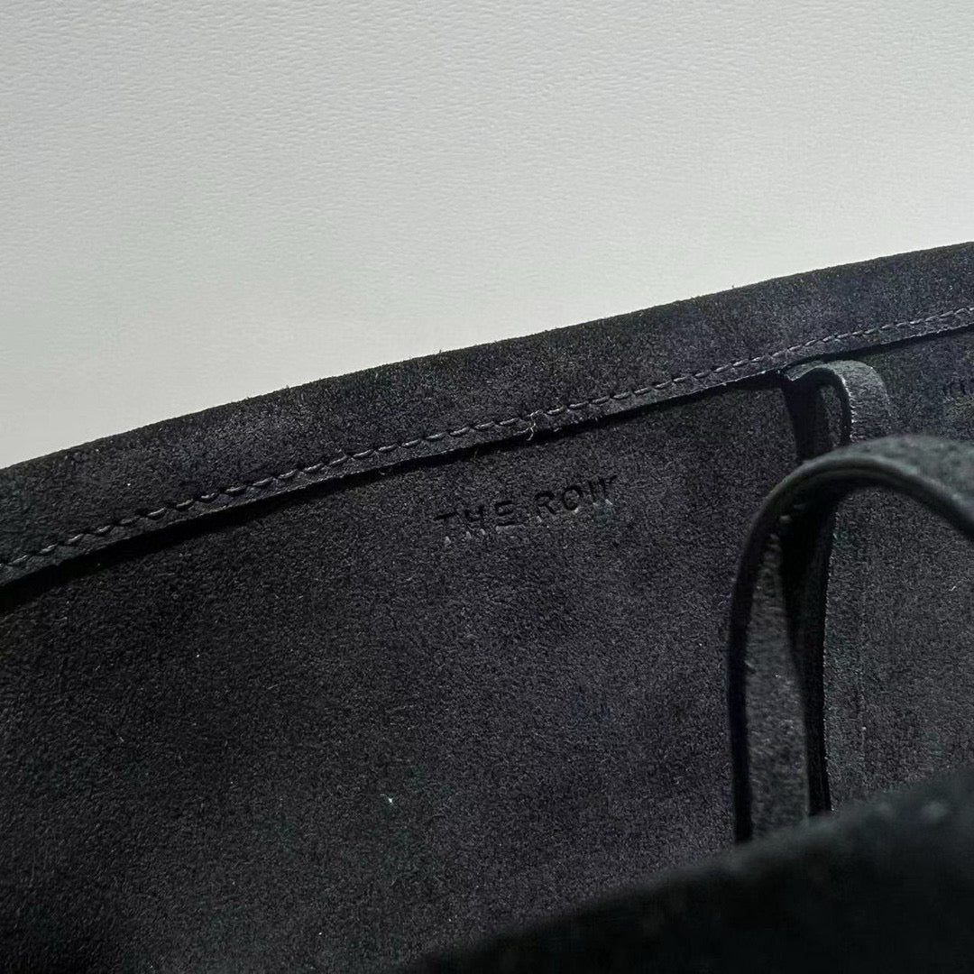 The Row Bucket Bag(30CM*28CM*15.5CM)