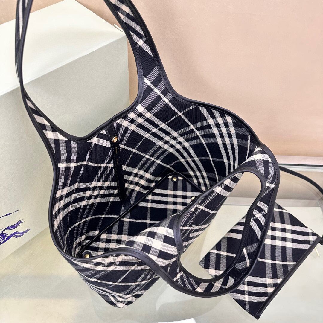 Burberry Shoulder Bag