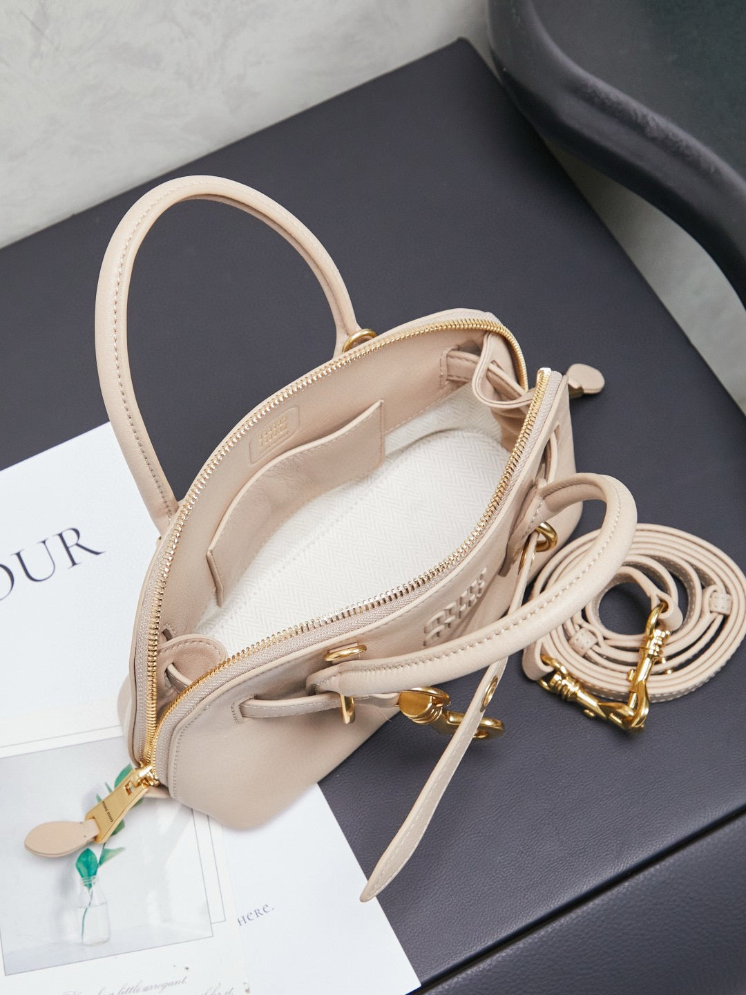 Miu Miu Bowling bag 28x16.5x10cm