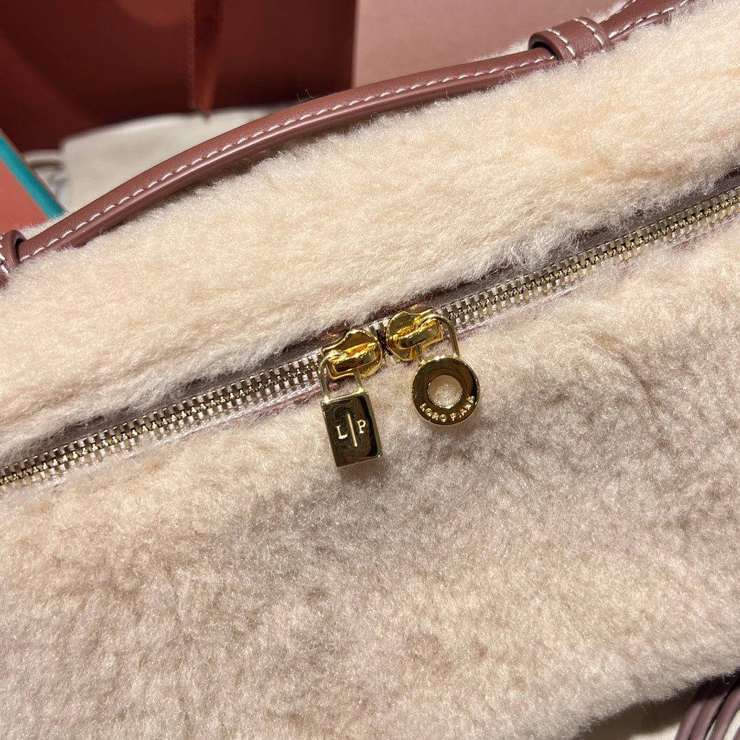 LP Extra Pocket L19 Vanity Pouch Crossbody Bag