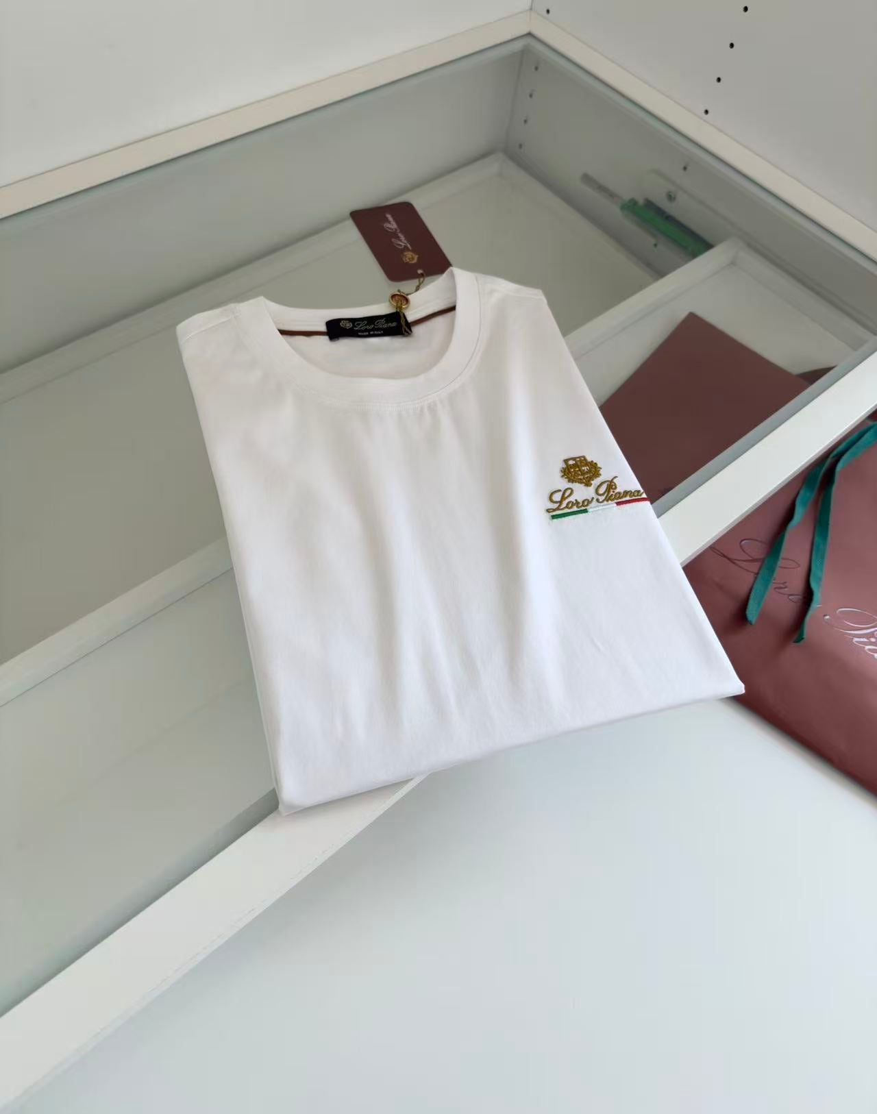 LP T-shirt