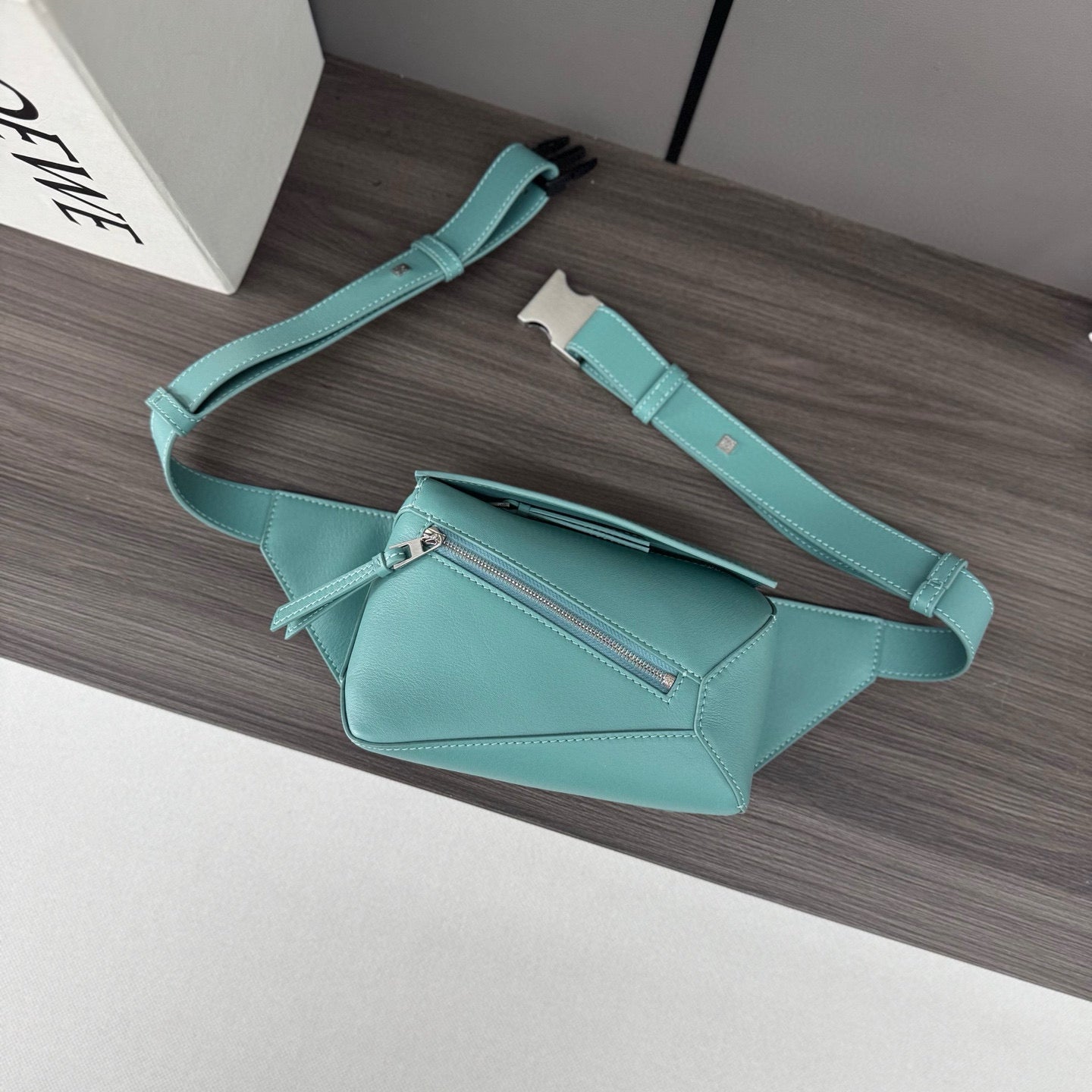 Loewe Puzzle Bag 17.5x7.5x11.5CM