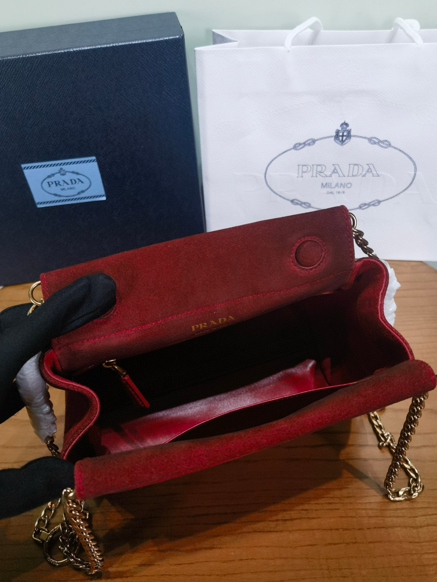 PD Enchaine Cross Body Bag