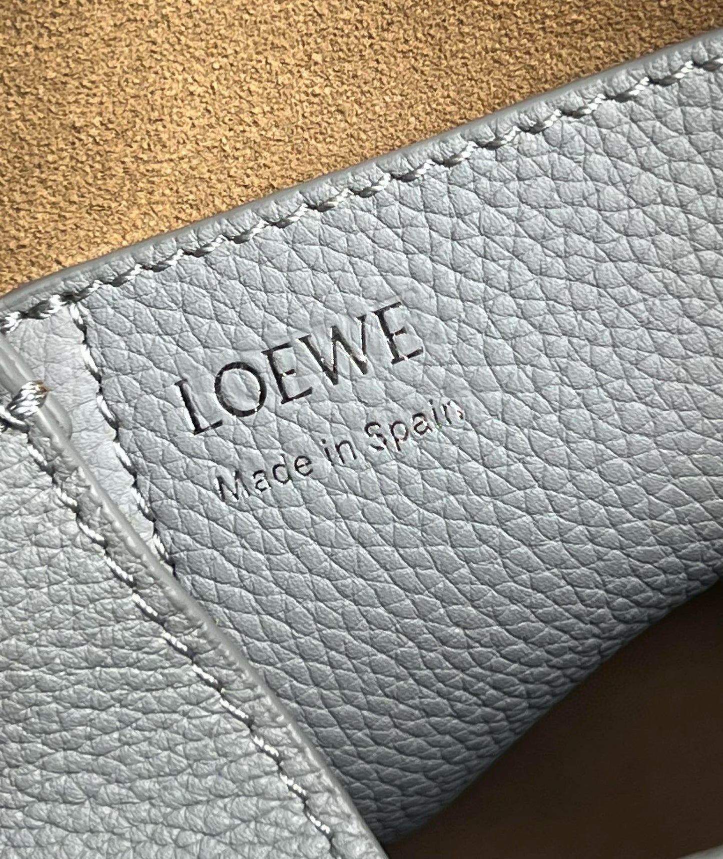 Loewe Pebble Bucket Bag(16x16x19.5cm)